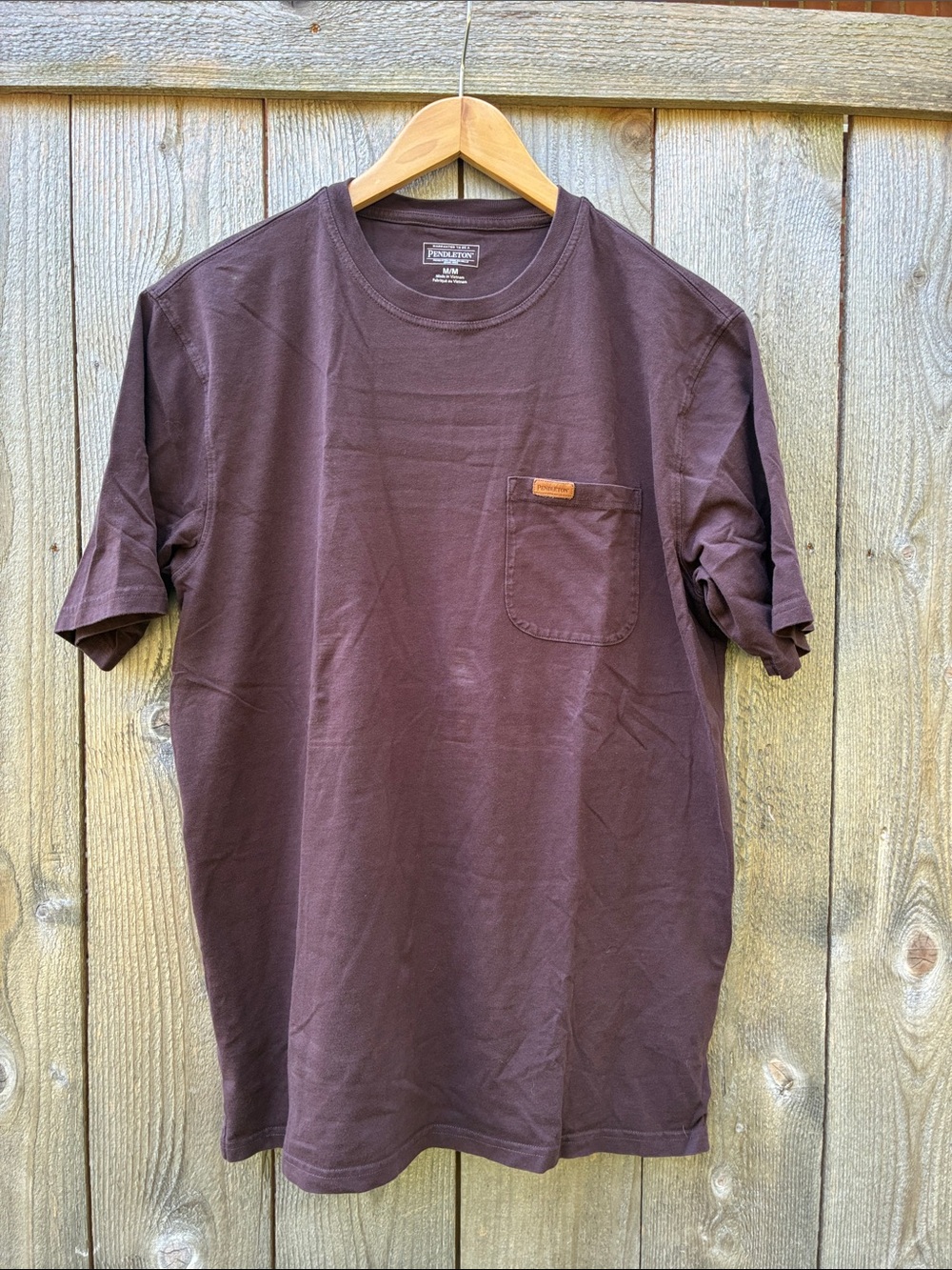 Pendleton Men's Brown Pocket Tee